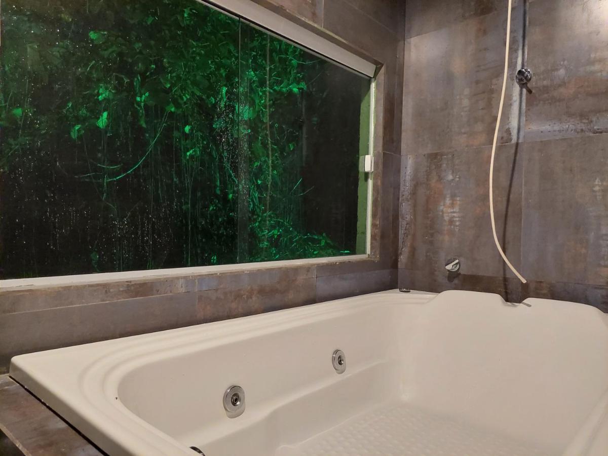 Chale Com Hidromassagem Hotell Florianópolis Exteriör bild